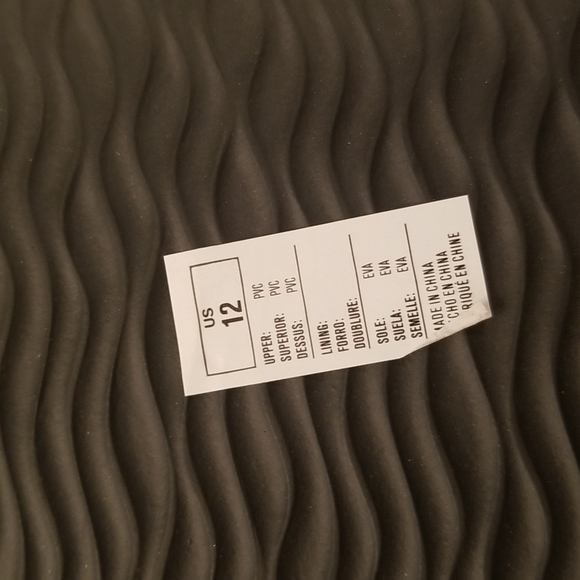 Hurley Men Flip Flops/Slides - Picture 9 of 12